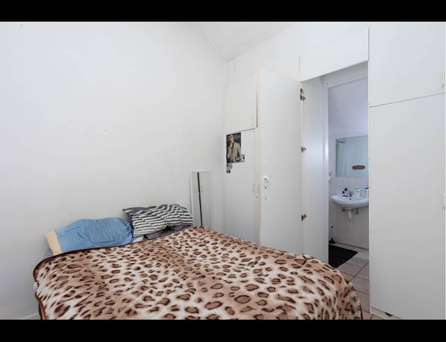 1 BEDROOM APARTMENT TO LET IN KENILWORTH